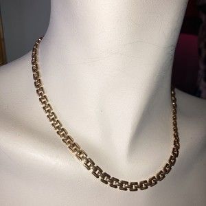 Vintage 15” necklace Gold